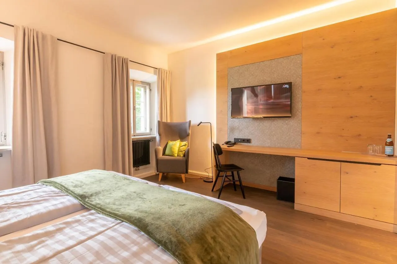 Landhotel Alte Zollstation- Historical Building Pittenhart Hotel