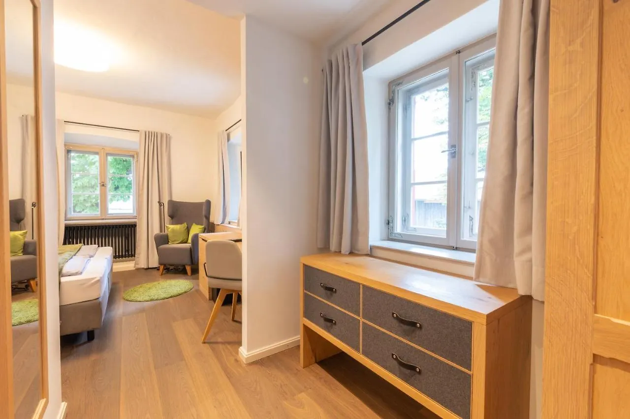 Landhotel Alte Zollstation- Historical Building Pittenhart 4*,